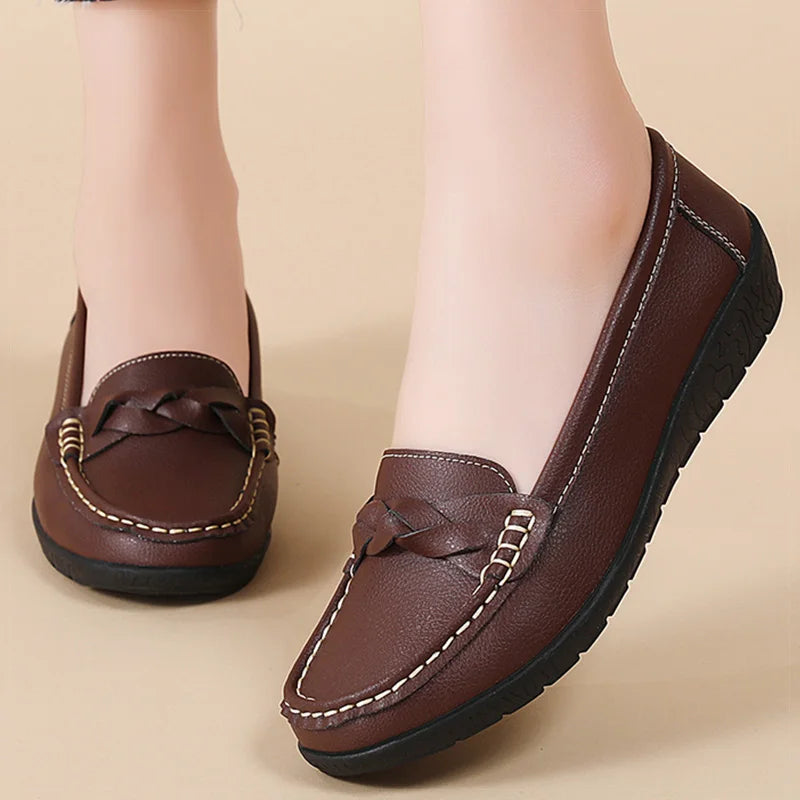Mocassins femme à bout rond avec bride tressée 1