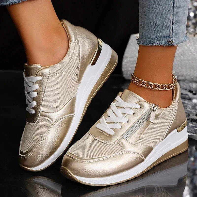 Baskets compensées femme à lacets et zip latéral avec finition métallisée 1