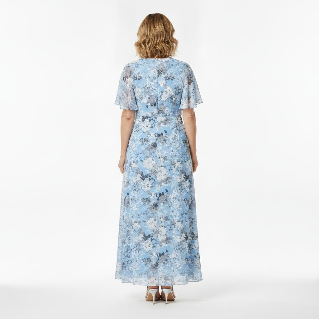 Back pose of the model wearing Robe d'été maxi formelle à imprimé floral femme