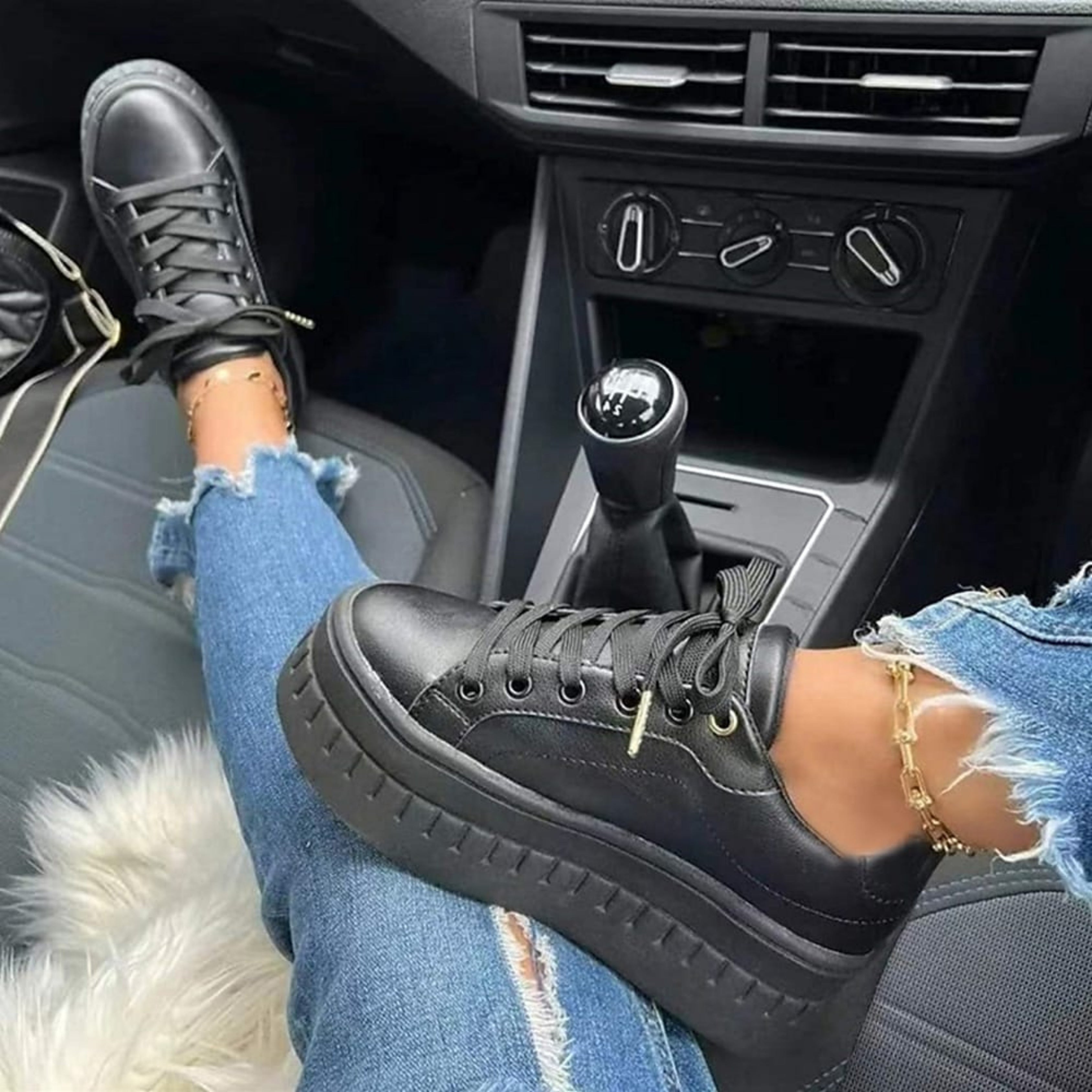 Baskets chunky femme à plateforme avec semelle épaisse, lacets et design moderne 6
