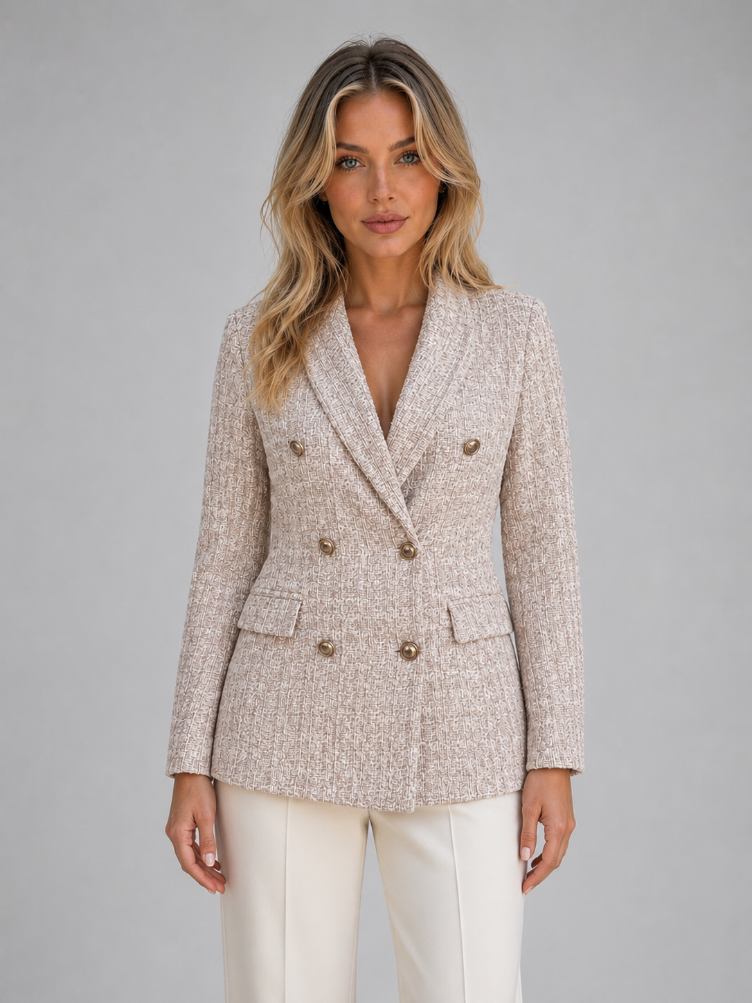 Blazer femme cintré en tweed à double boutonnage doré 1