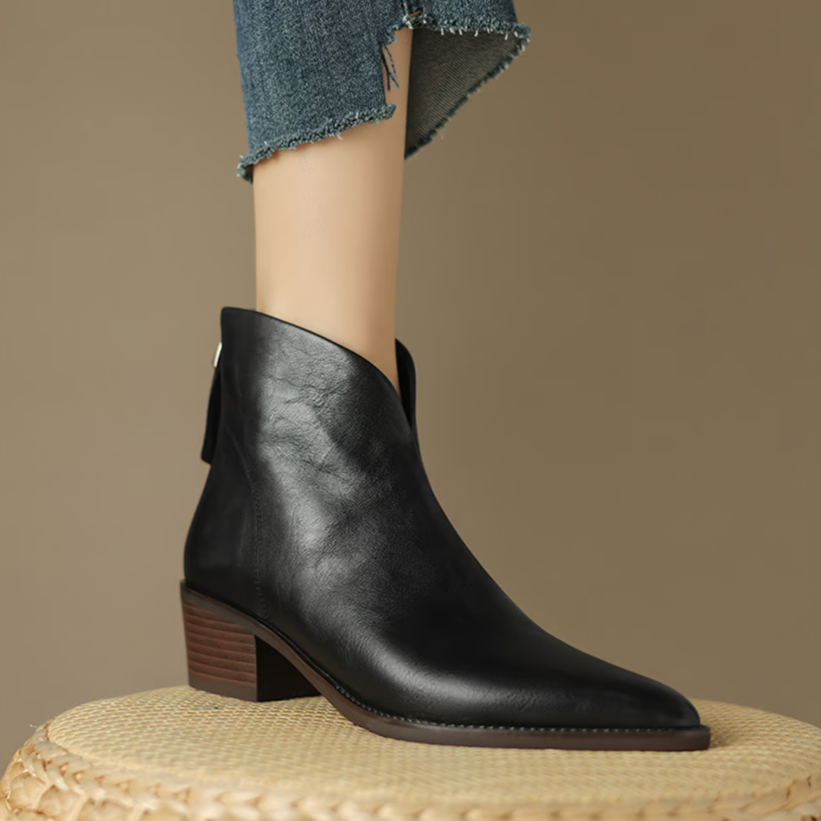 Bottines femme à talon carré bas et bout pointu avec fermeture éclair arrière 7