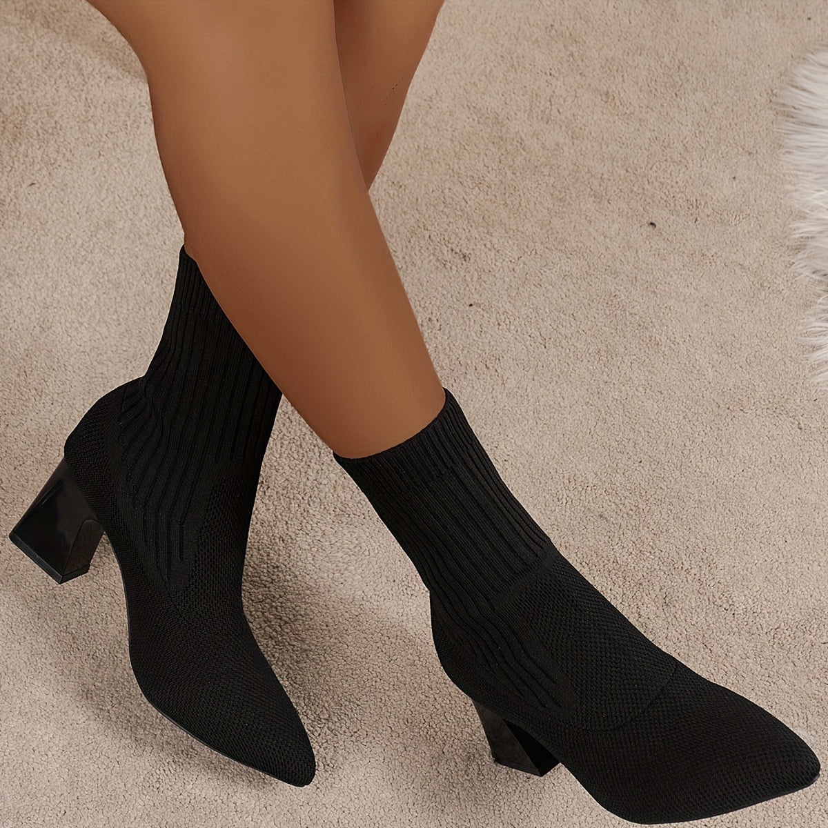 Bottines femme à talon carré bout pointu effet chaussette 3