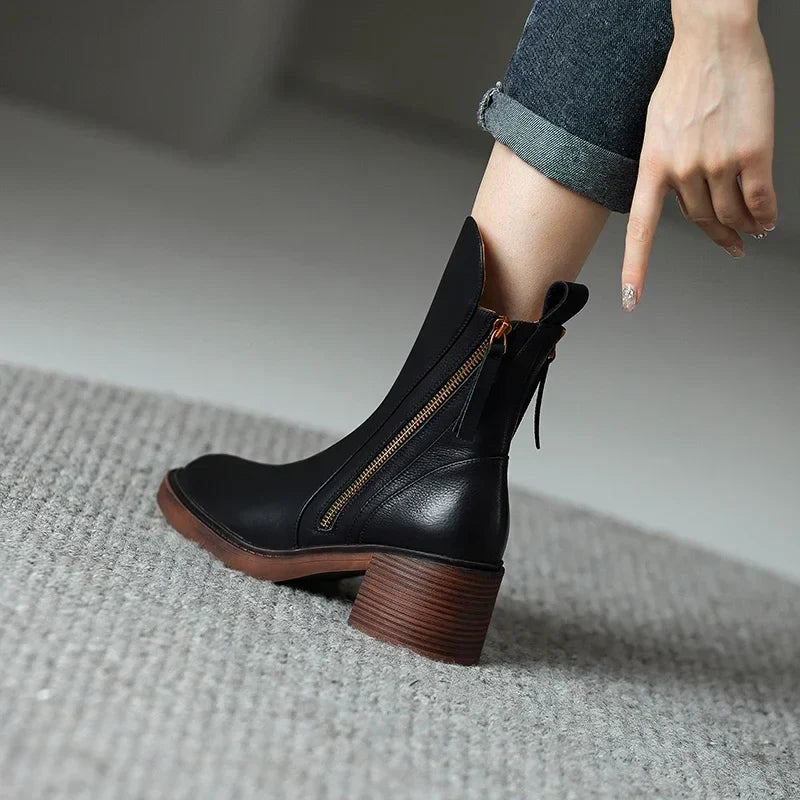 Bottines femme à talon carré bout rond fermeture éclair 4