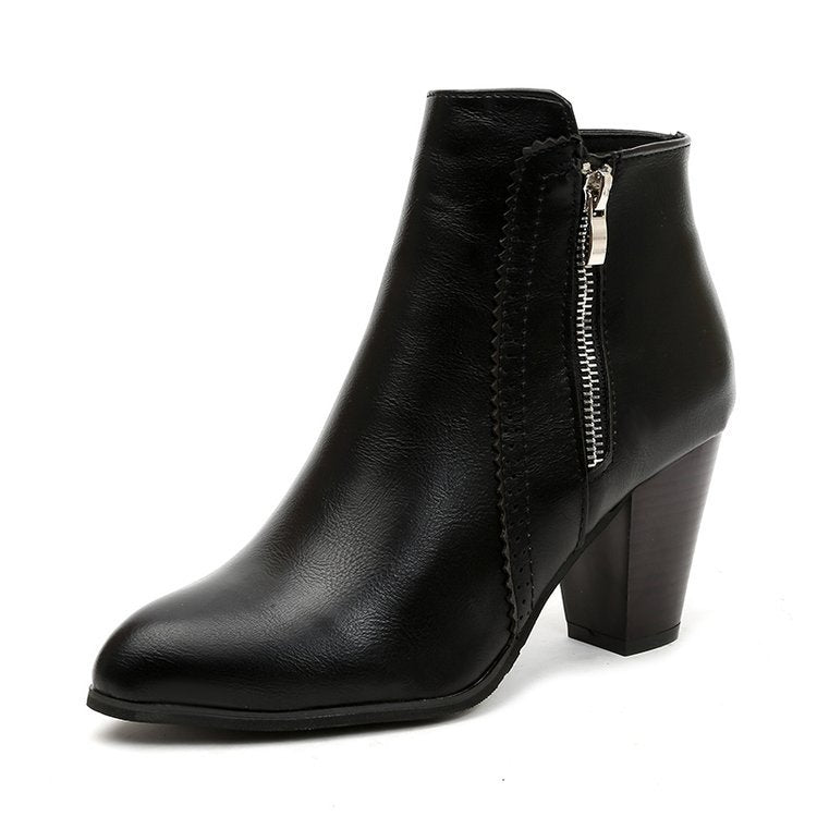 Bottines femme à talon carré et fermeture éclair latérale au design intemporel 1