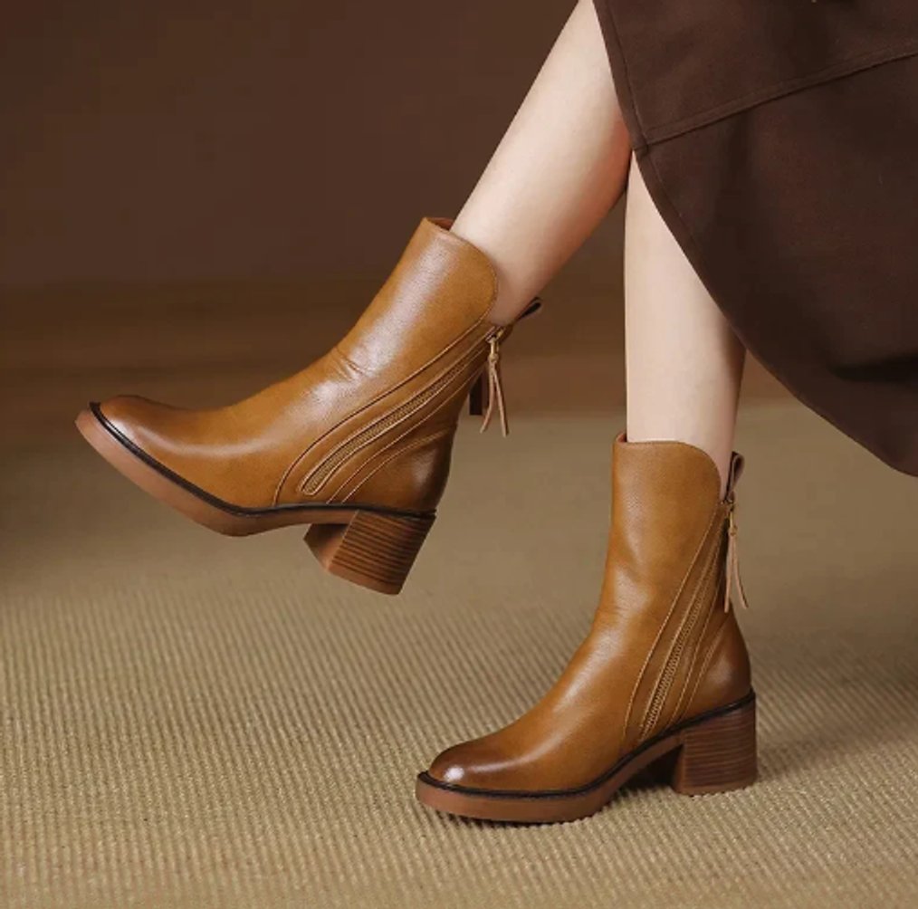 Bottines femme en cuir à talon bloc et fermeture éclair 1
