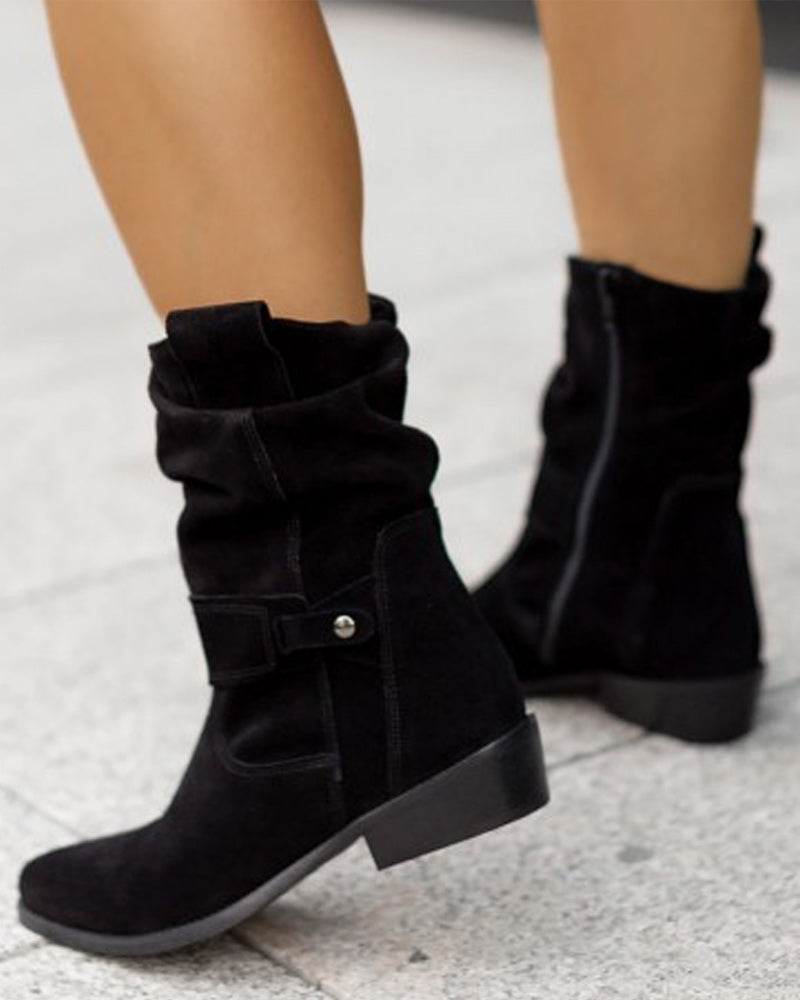 Bottines femme souples à bride à boucle et petit talon 8