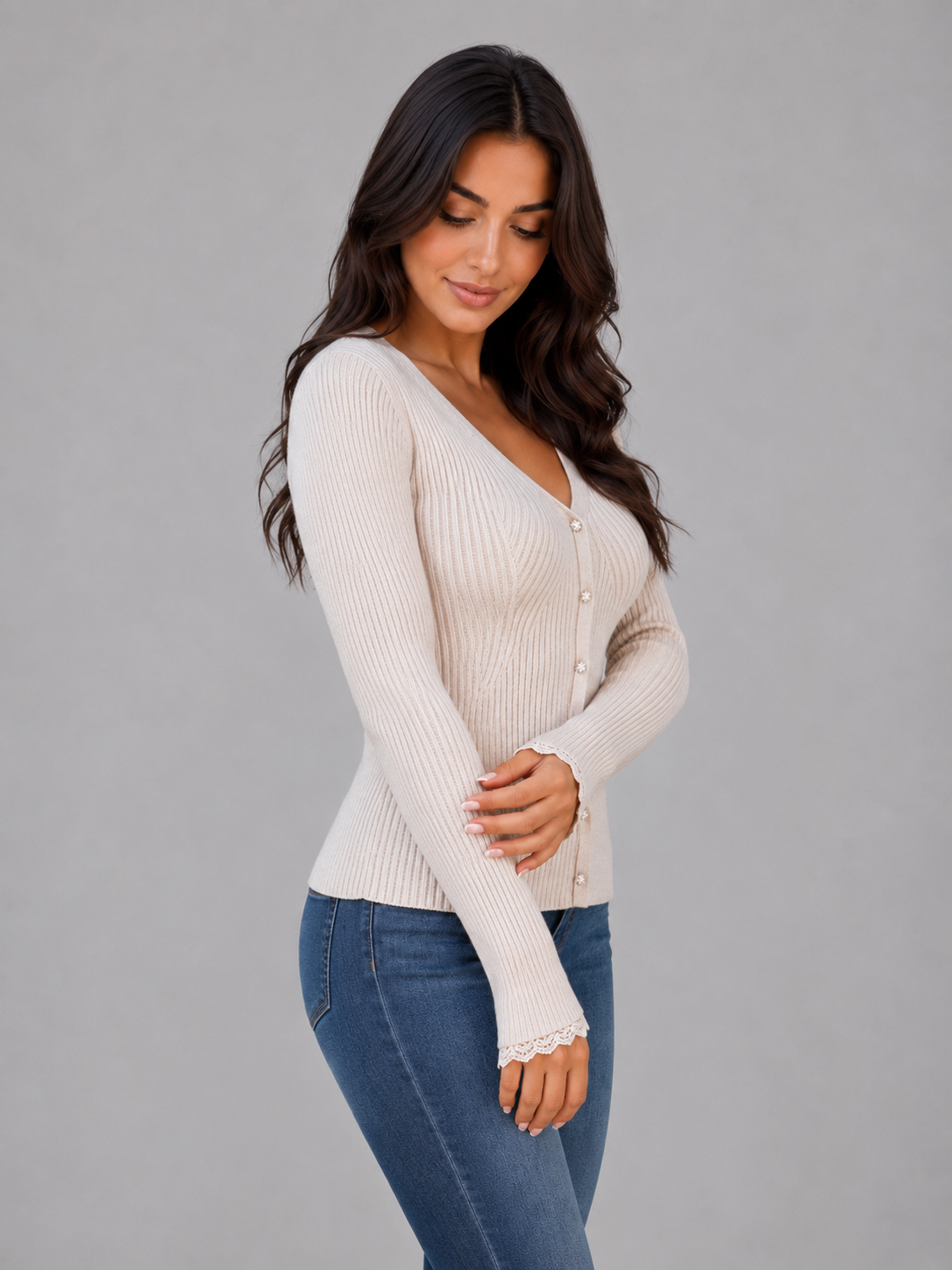 Cardigan femme ajusté en maille côtelée à col V 3