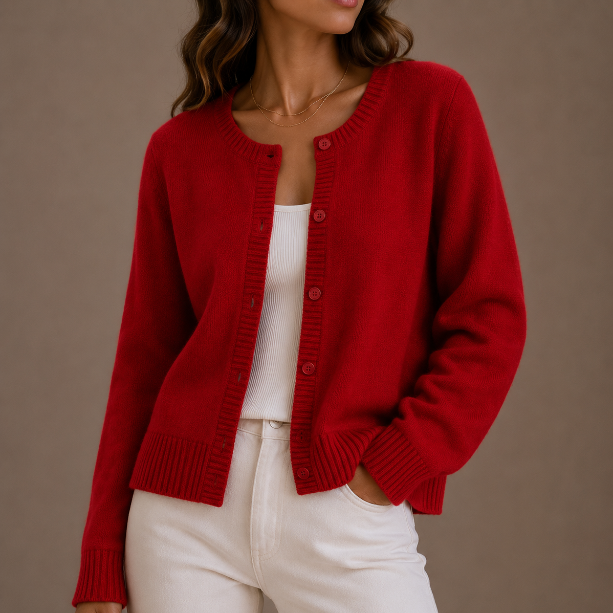 Cardigan femme en maille à col rond boutonné 11