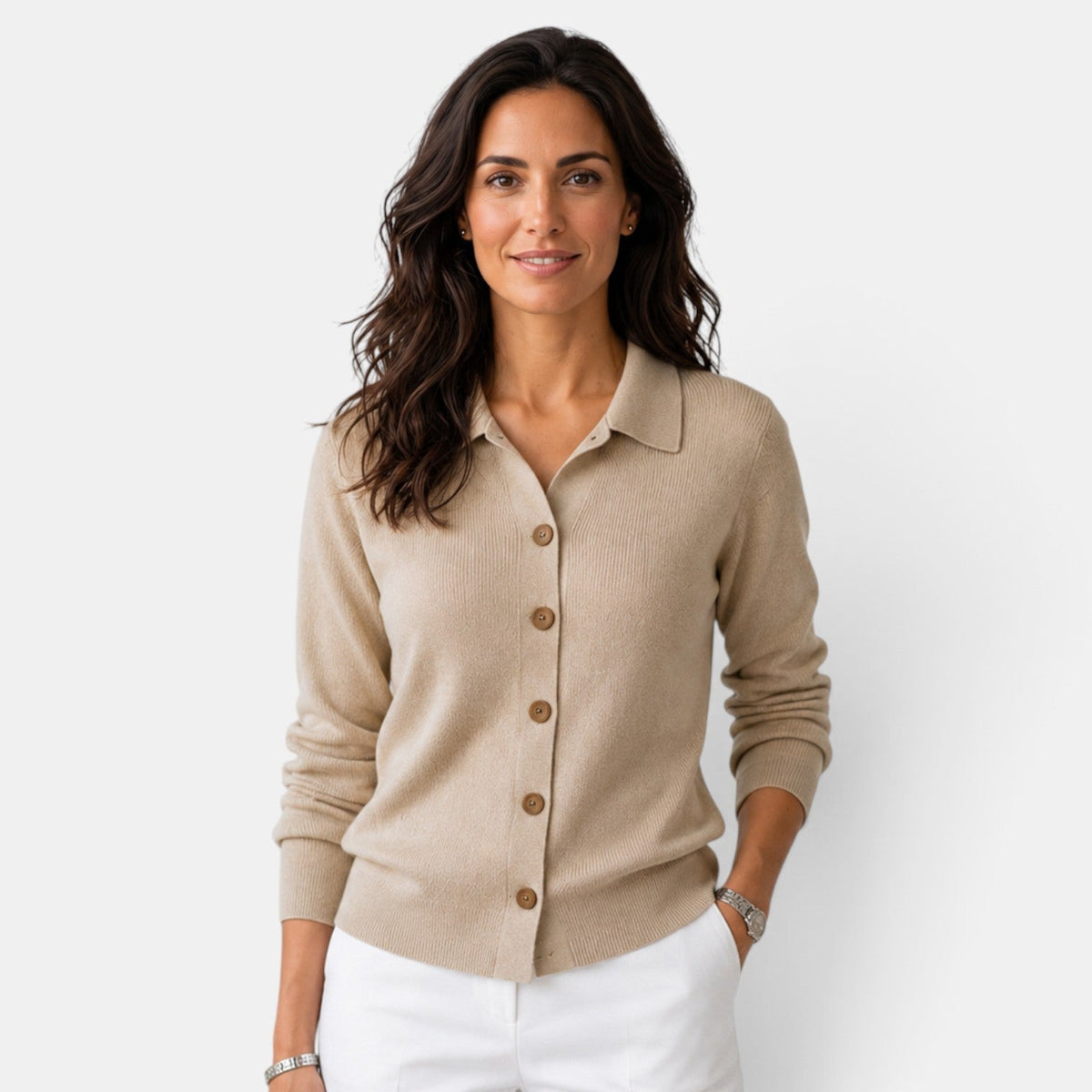 Cardigan femme en maille côtelée boutonné à col chemise 1