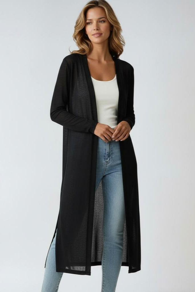 Cardigan long femme léger en maille fine et ouvert devant 3