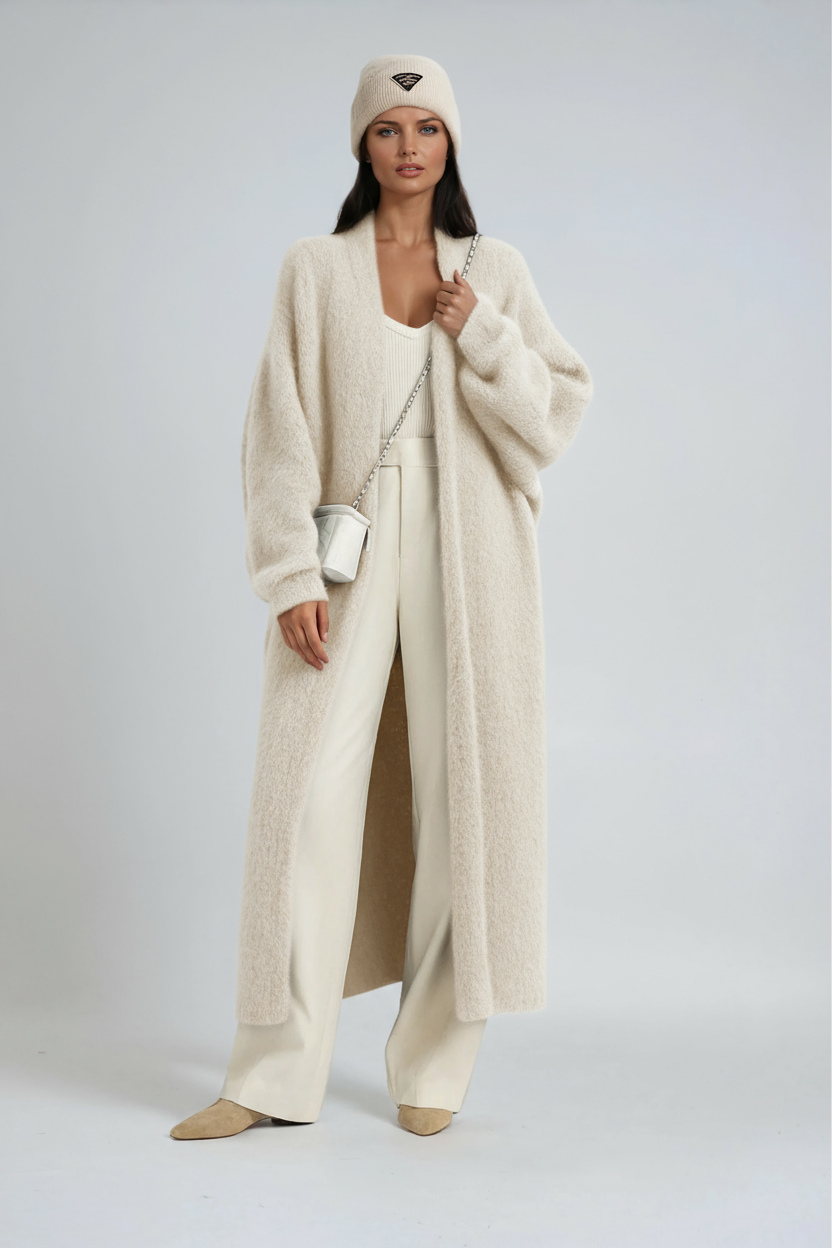 Cardigan long femme ouvert devant en maille douce à épaules tombantes et coupe ample 1