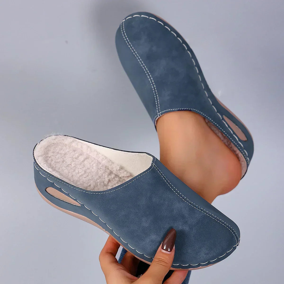 Chaussons femme à enfiler bout fermé semelle confort 1