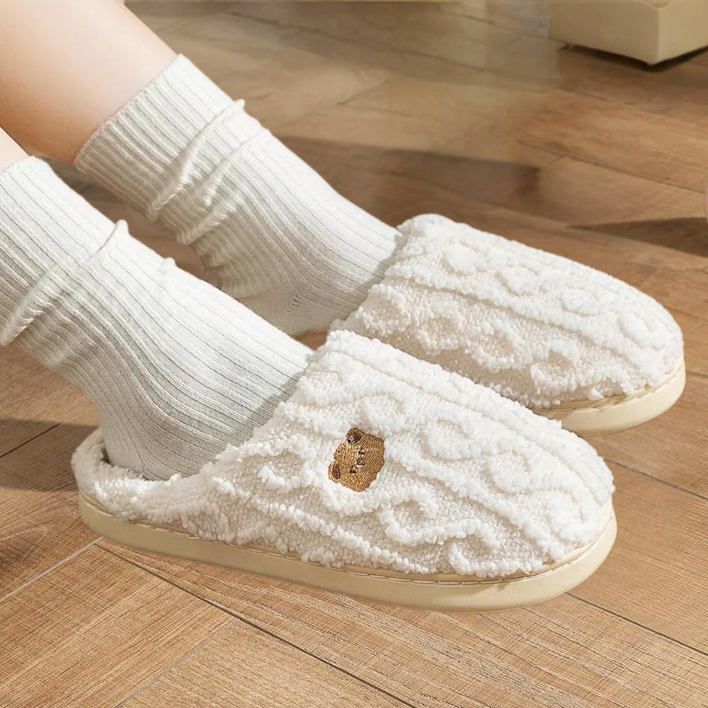 Chaussons femme fourrés à semelle souple, moelleux effet peluche 2