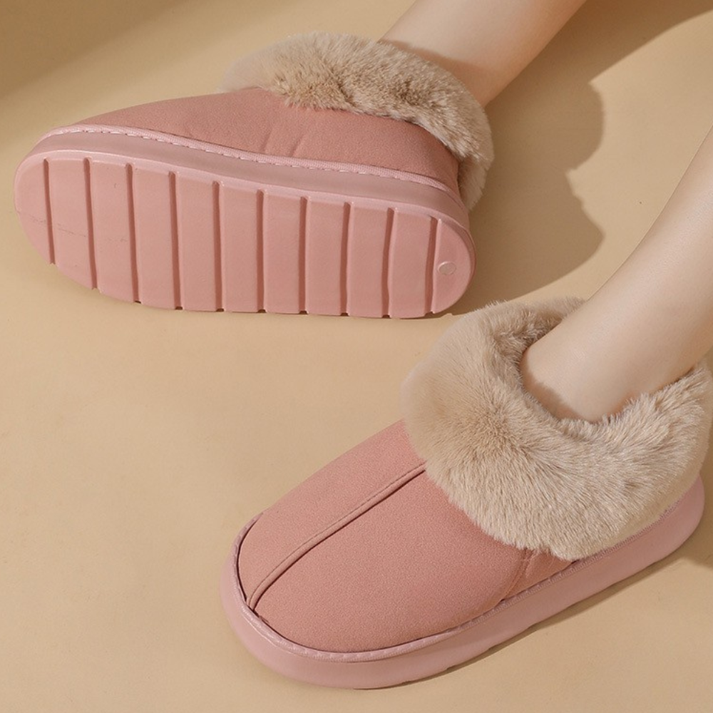 Chaussons femme montants à col fourré semelle plateforme 6