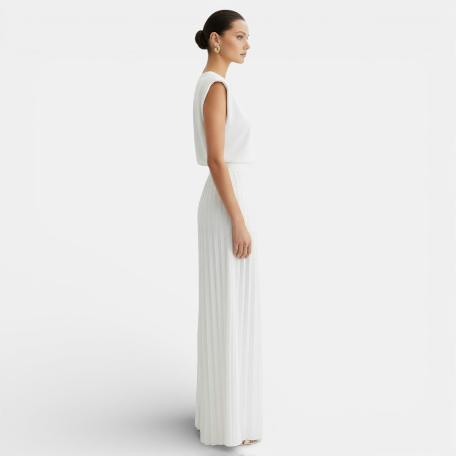 Ensemble femme sans manches à col rond et pantalon large plissé