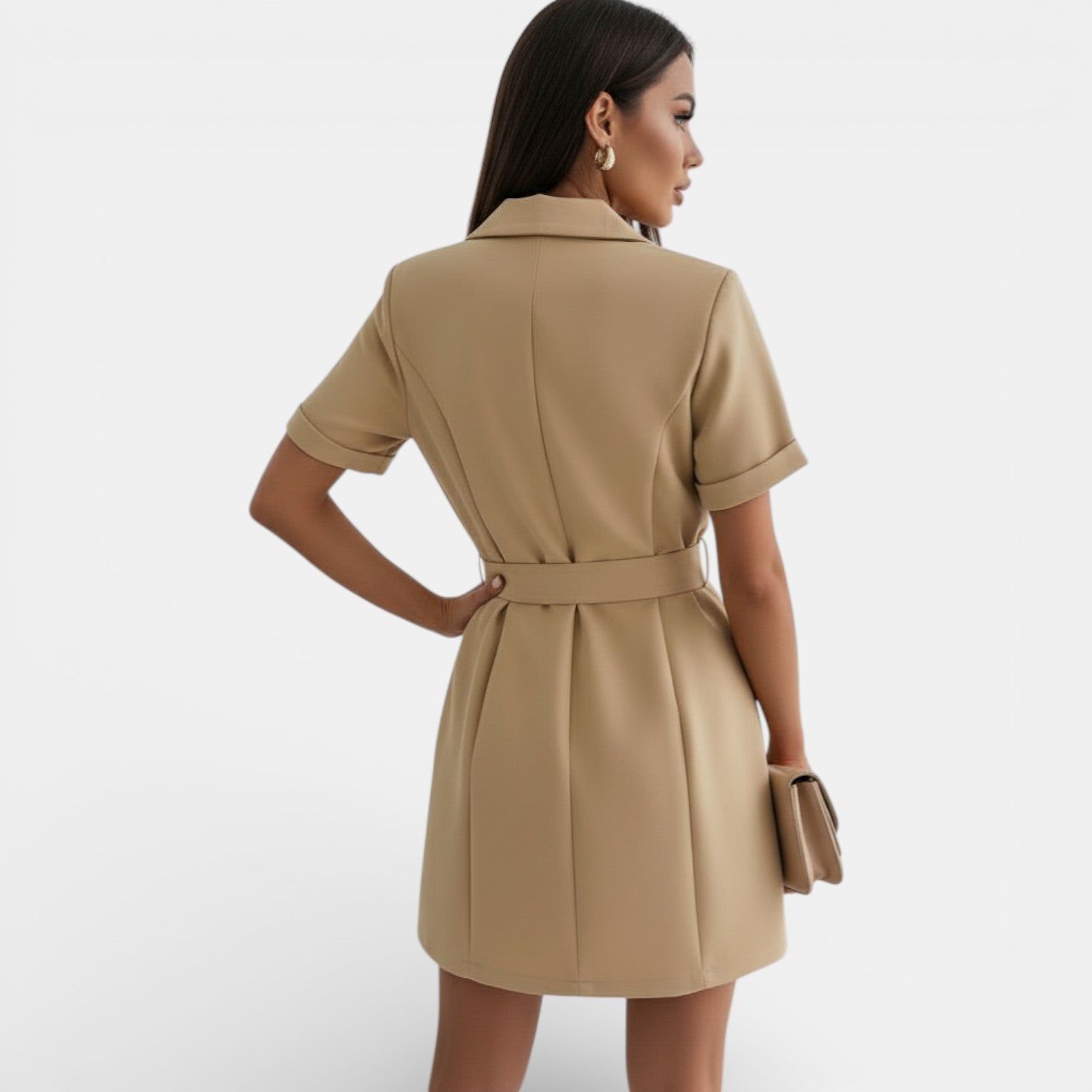 Robe blazer élégante à taille cintrée