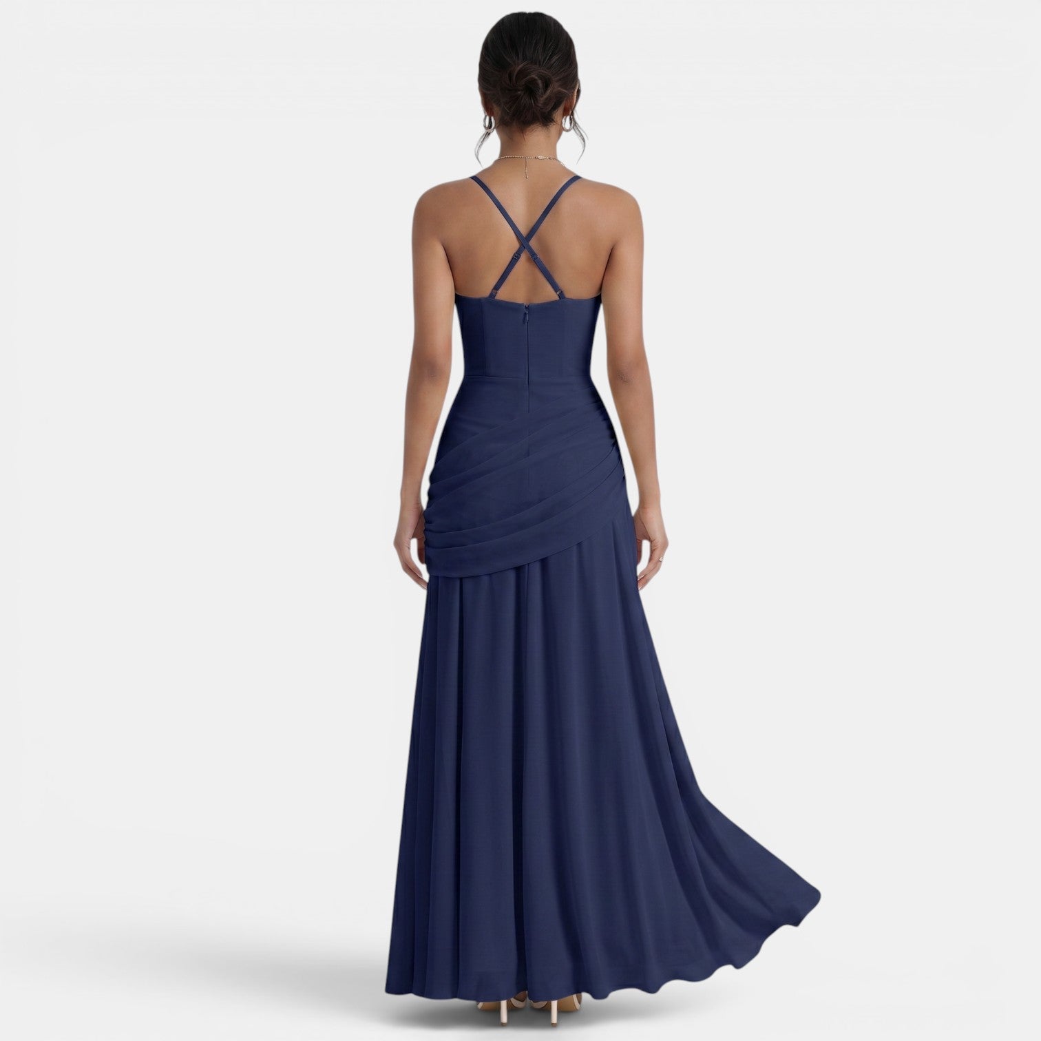 Robe longue invitée mariage coupe fourreau sans manches