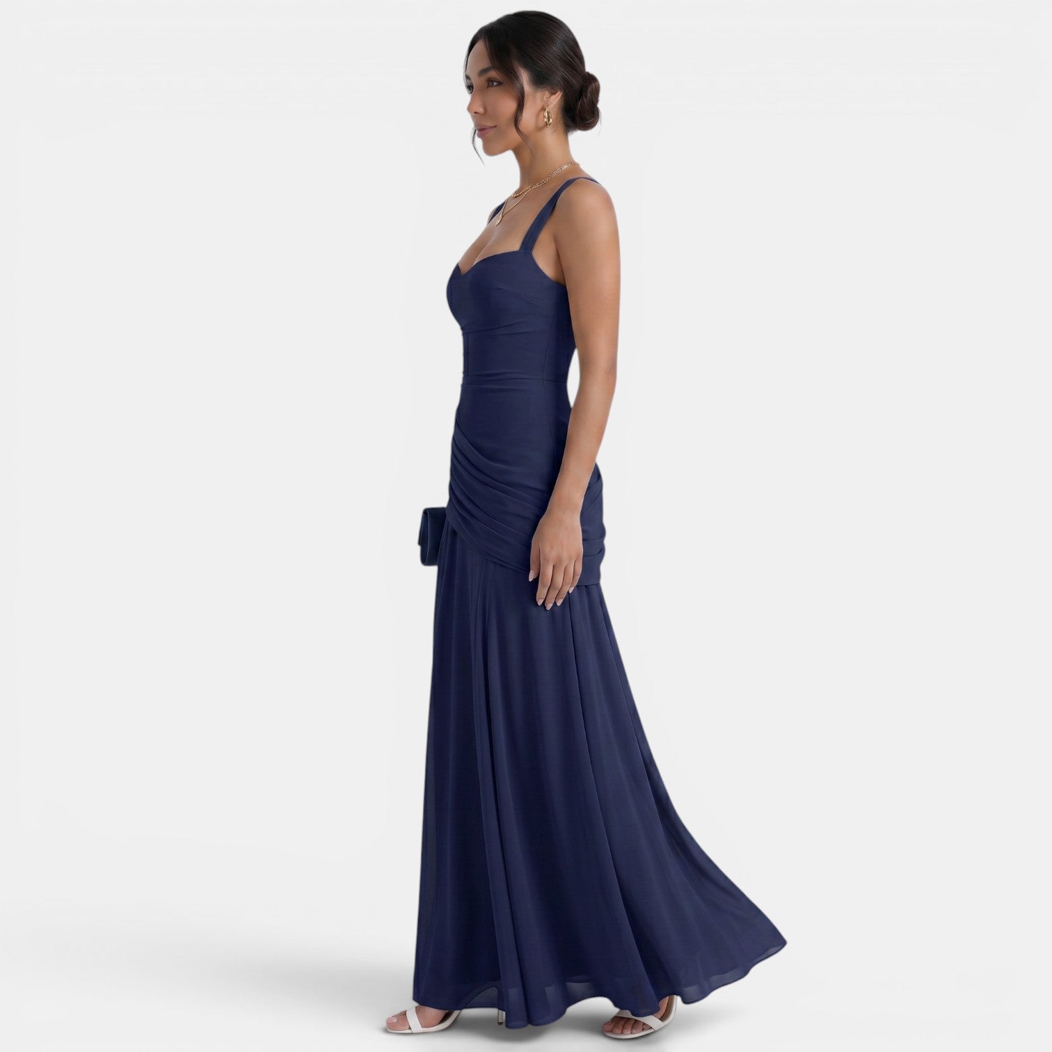 Robe longue invitée mariage coupe fourreau sans manches