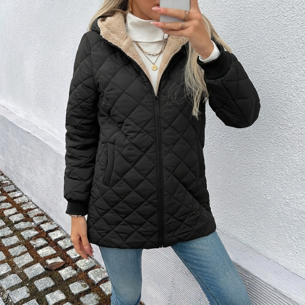 Doudoune à capuche femme matelassée mi-longue à doublure sherpa et fermeture éclair 3