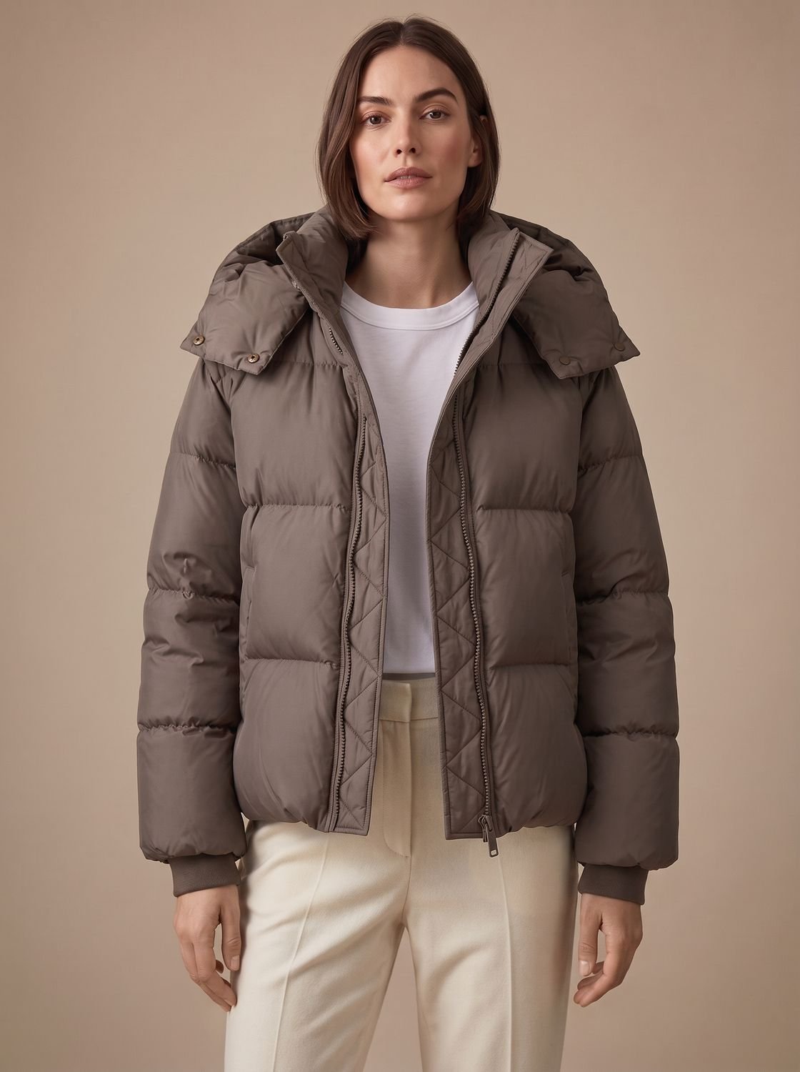 Doudoune femme courte oversize à capuche 2