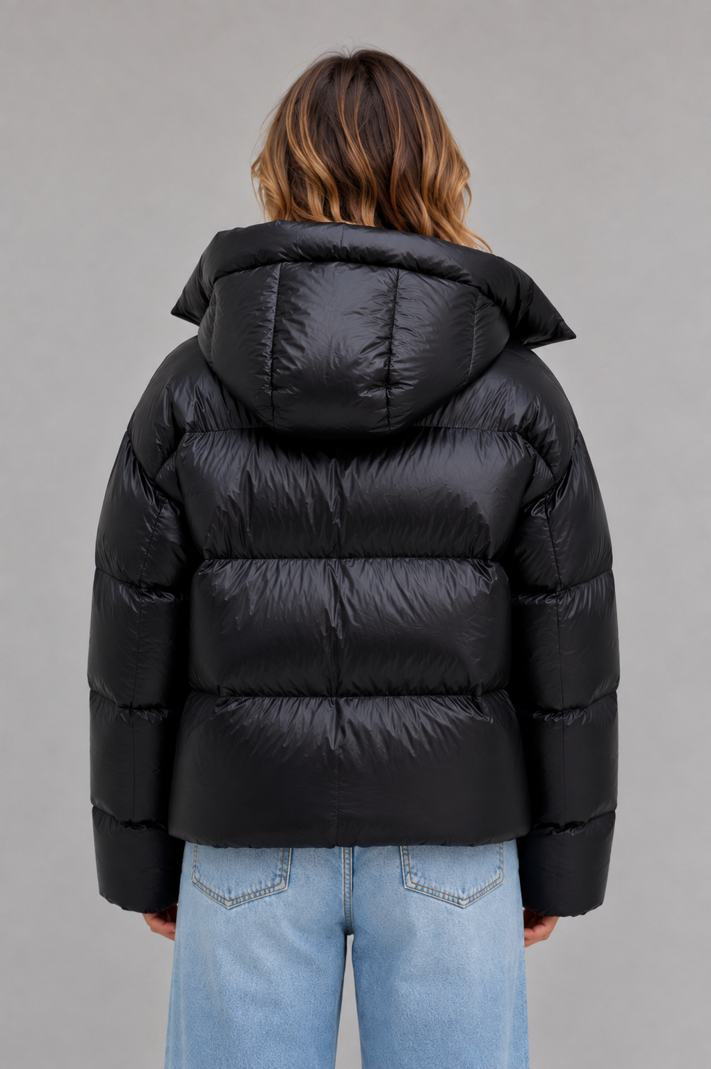 Doudoune femme courte oversize à capuche et col montant 5