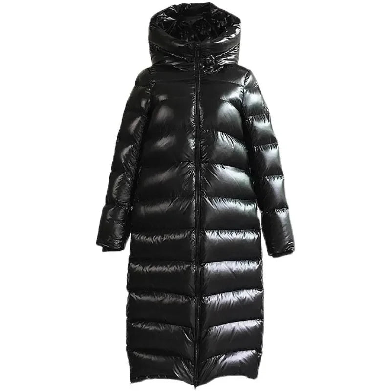 Doudoune femme longue à capuche brillante coupe droite 5