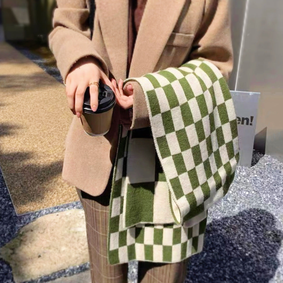 Écharpe à carreaux en laine femme 5