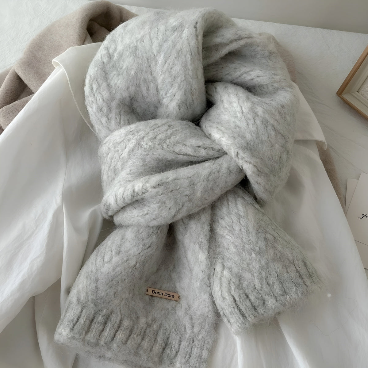 Écharpe en grosse maille de laine femme 4