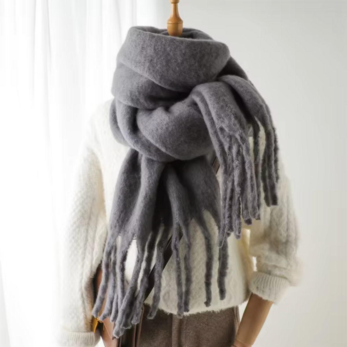 Écharpe pashmina unie à franges femme 5