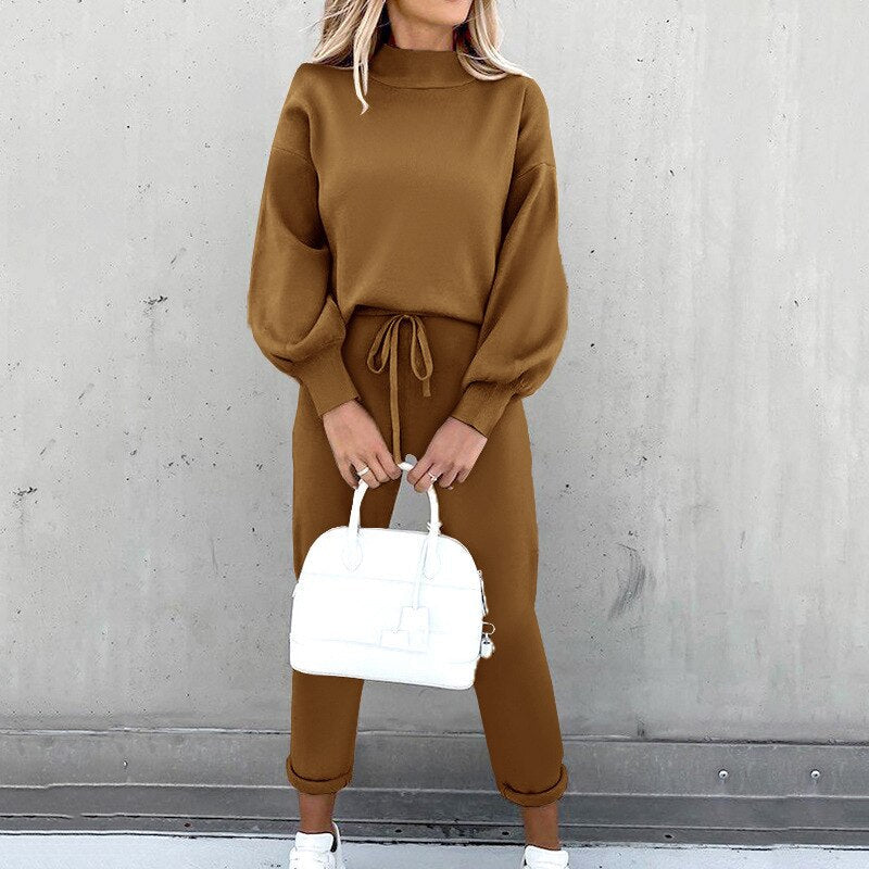 Ensemble deux pièces femme avec pull et pantalon en matière douce 6