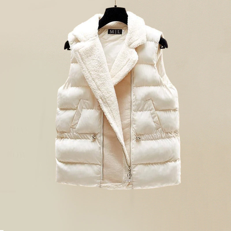 Ensemble trois pièces femme en maille avec pull col roulé, pantalon large et gilet 3