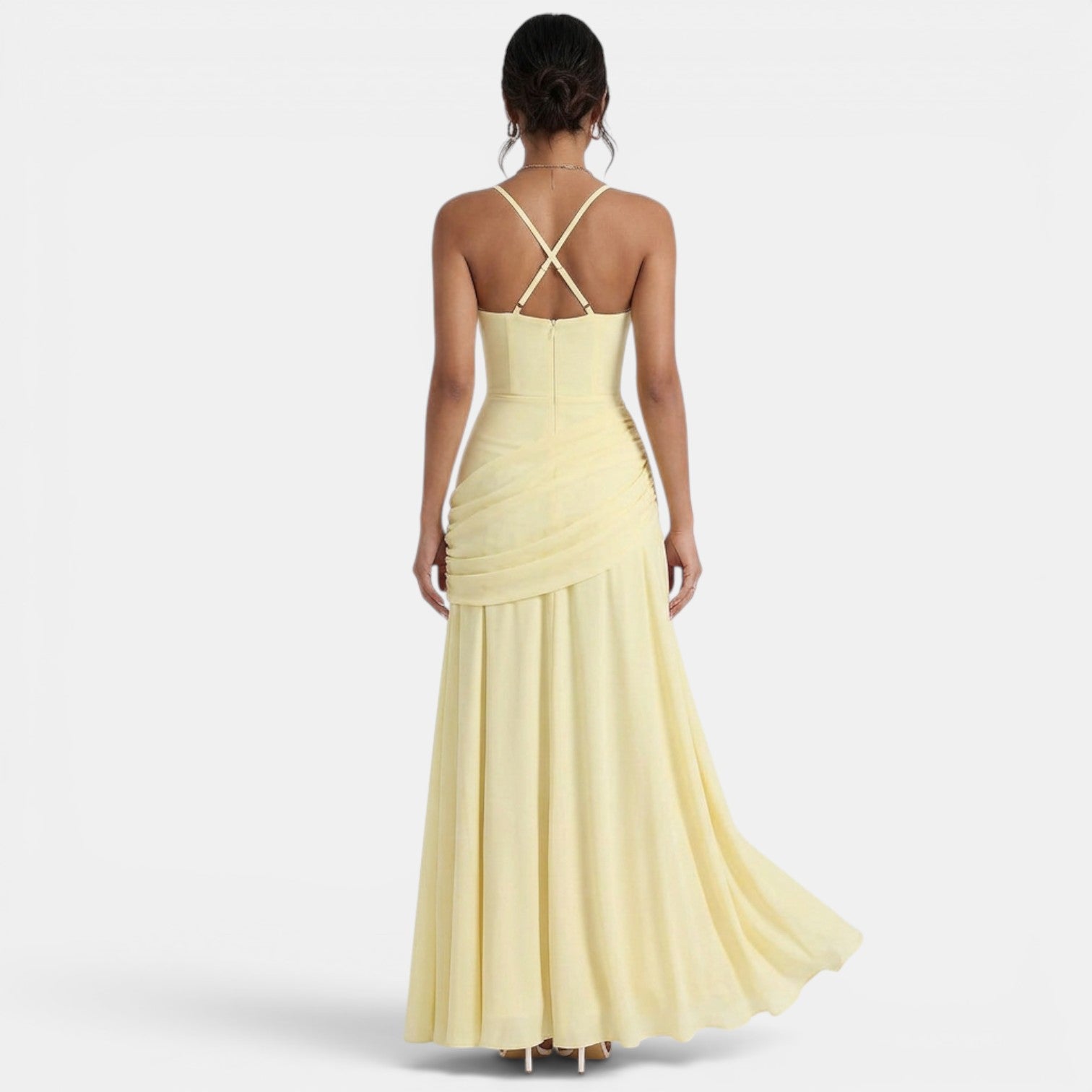 Robe longue invitée mariage coupe fourreau sans manches
