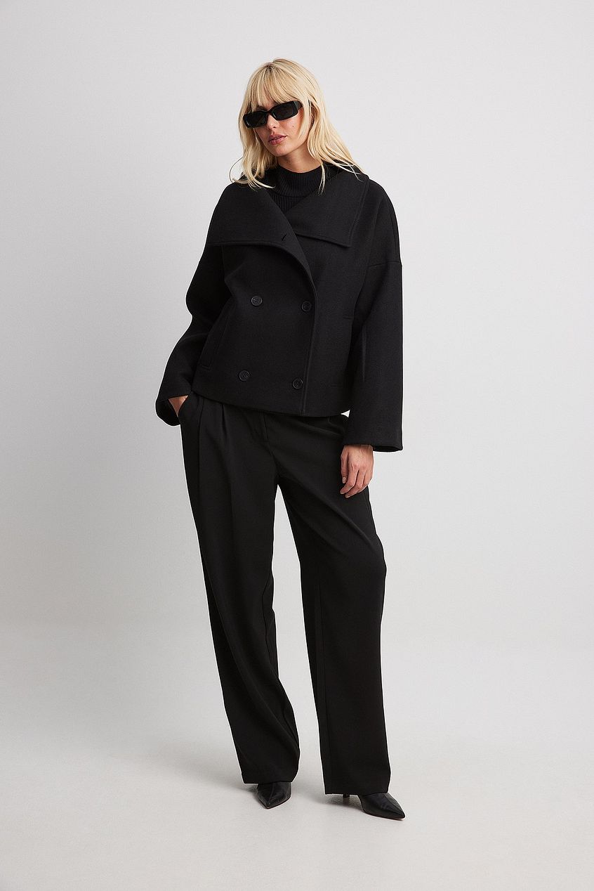 Manteau court femme croisé oversize à grand revers 3