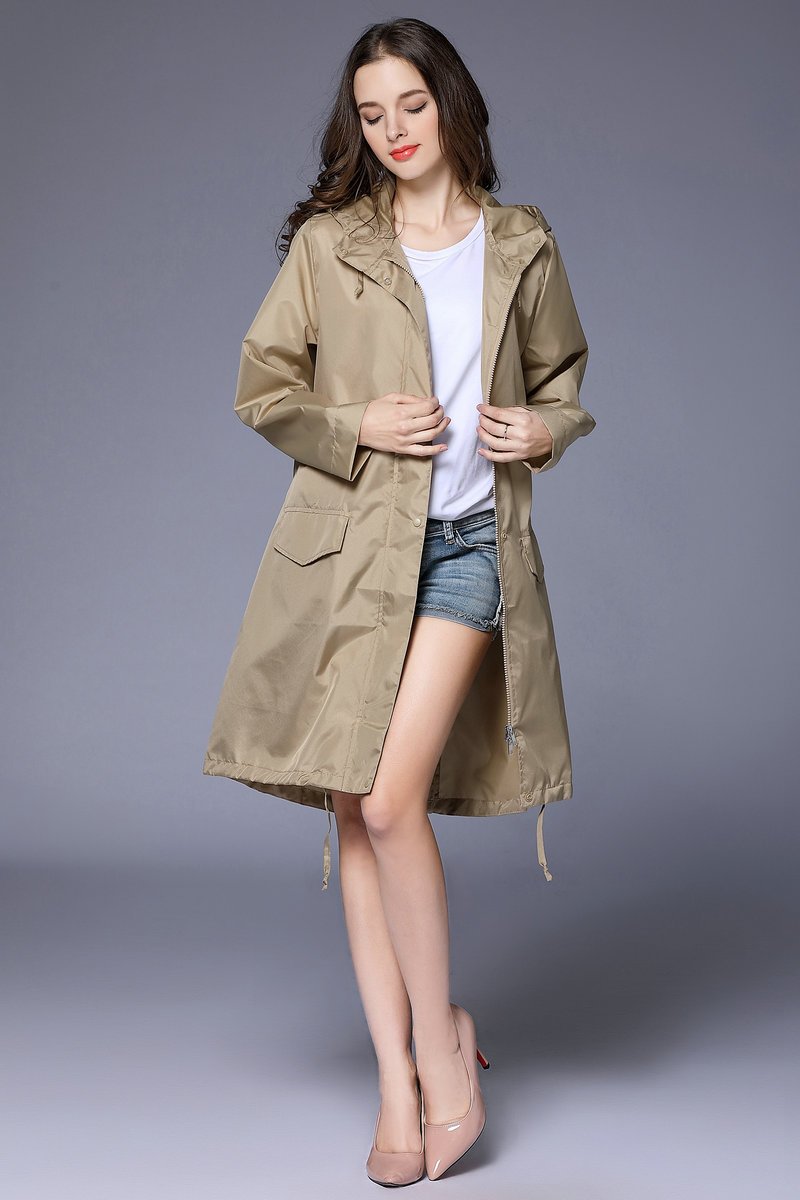 Manteau de pluie femme déperlant long et ample à capuche avec cordon de serrage 3