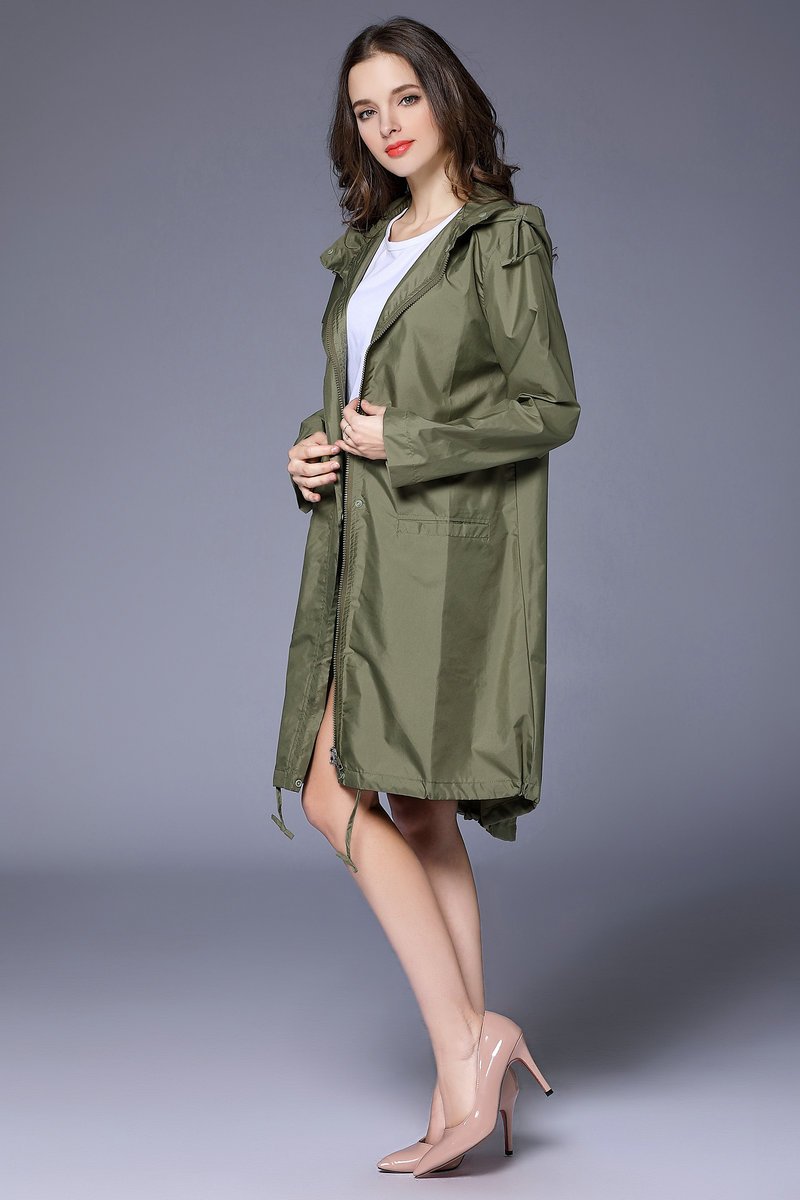 Manteau de pluie femme déperlant long et ample à capuche avec cordon de serrage 5