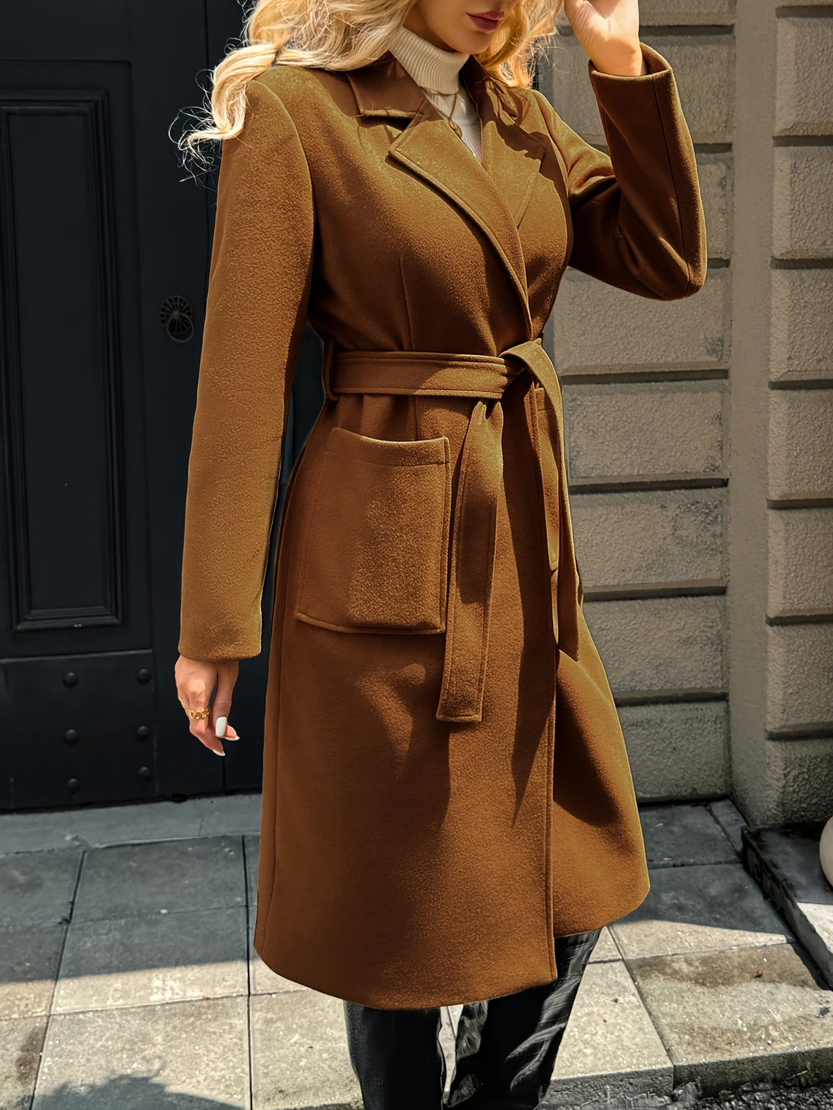 Manteau long femme en laine ceinturé à col cranté et poches plaquées 12