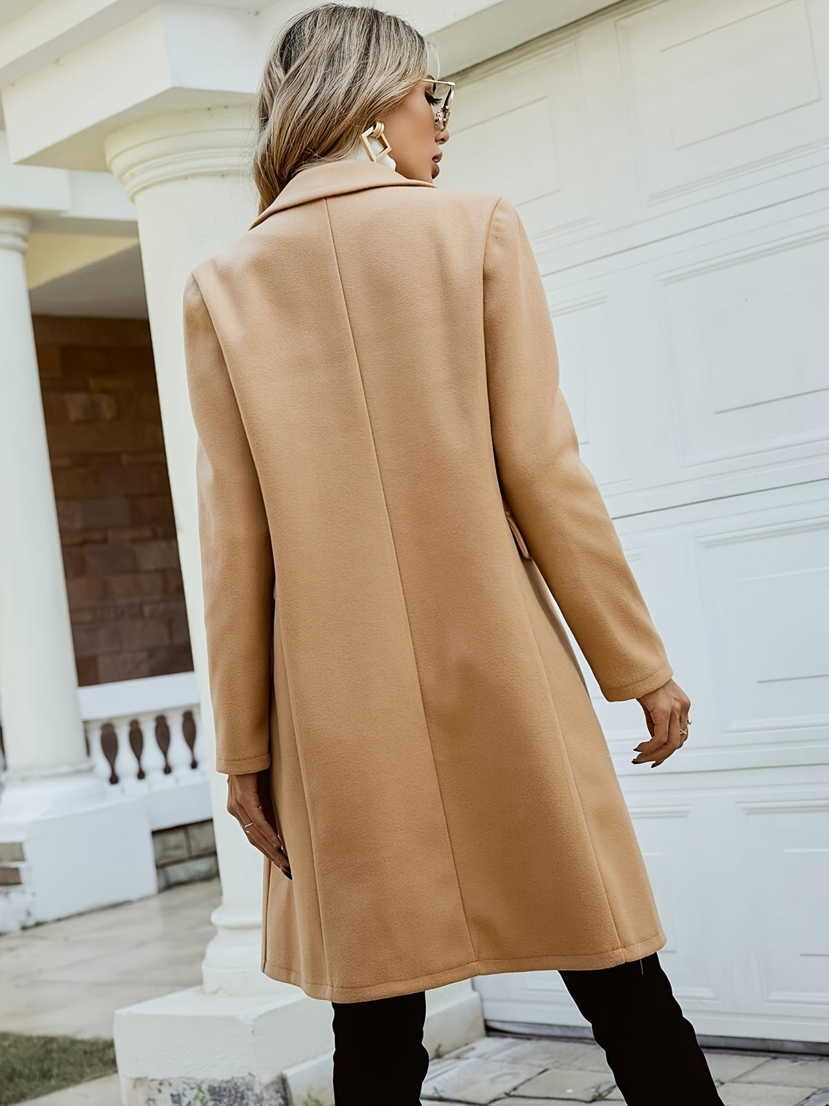 Manteau mi-long femme en laine à double boutonnage et col cranté 3