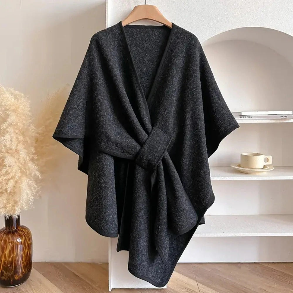Poncho écharpe femme en laine douce à boucle frontale 3