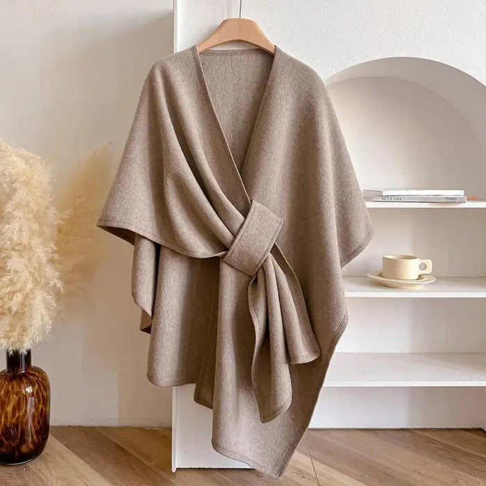 Poncho écharpe femme en laine douce à boucle frontale 5