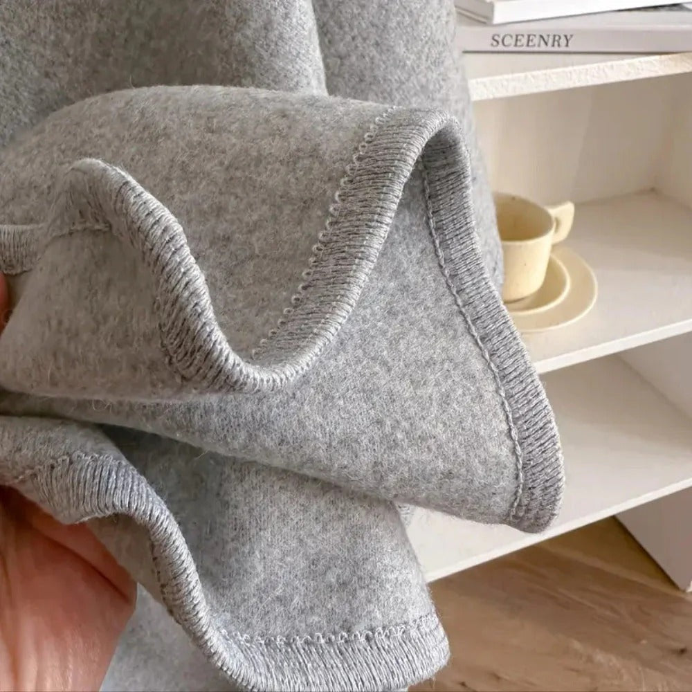 Poncho écharpe femme en laine douce à boucle frontale 7