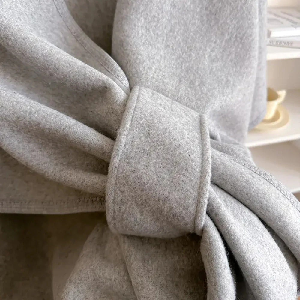 Poncho écharpe femme en laine douce à boucle frontale 8