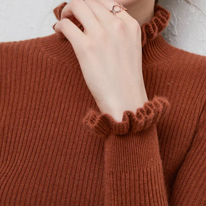 Pull à col roulé femme près du corps en laine côtelée 7