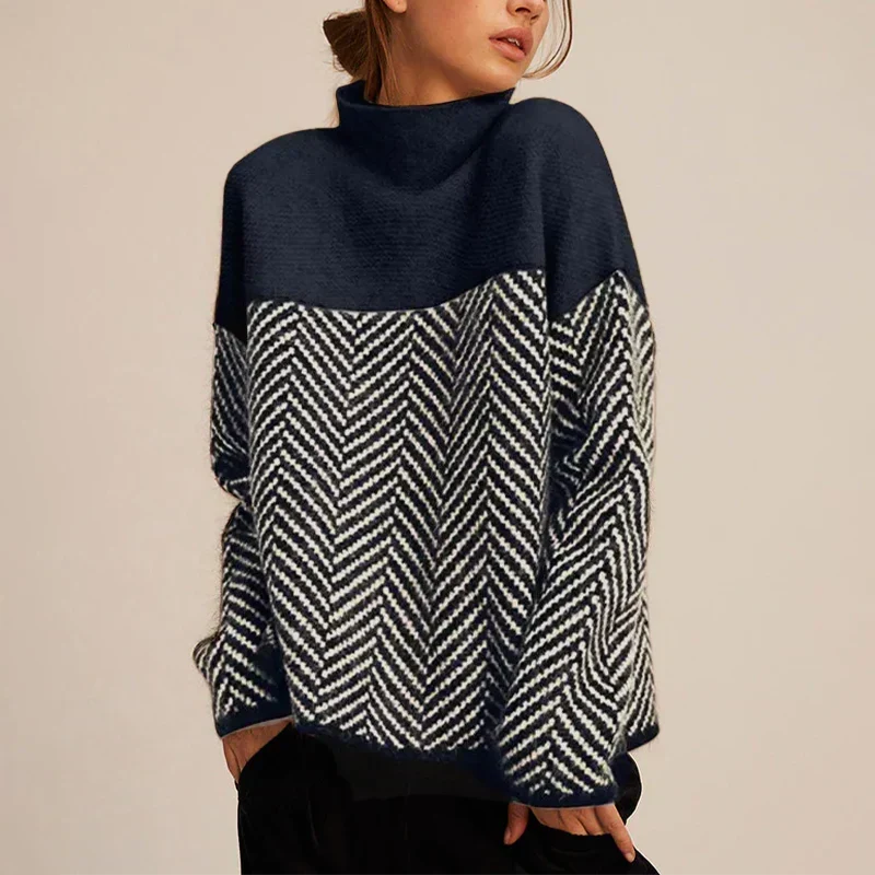 Pull femme à col haut, manches longues et tissu uni 3