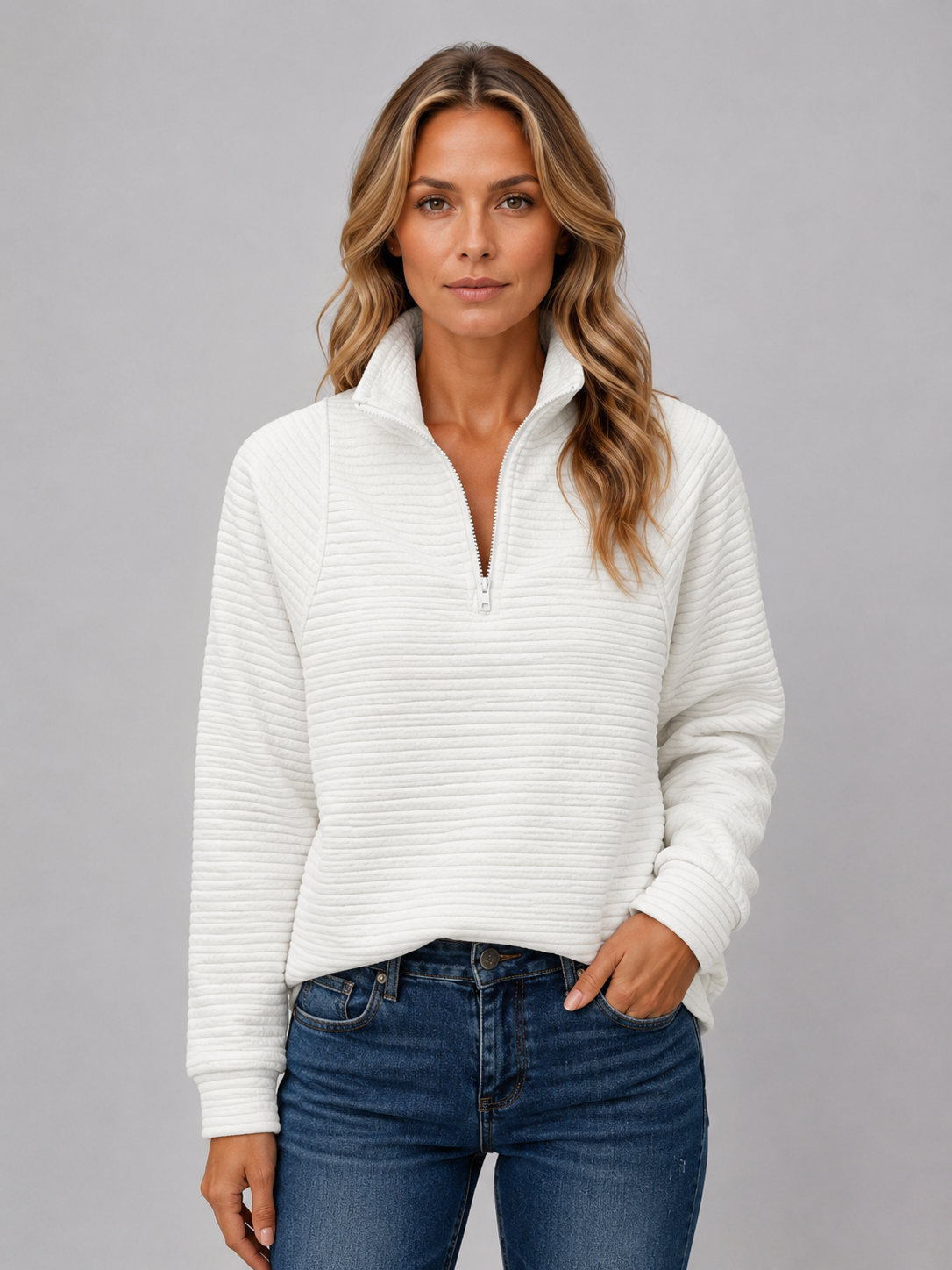 Pull femme demi-zip en maille côtelée à col montant 2