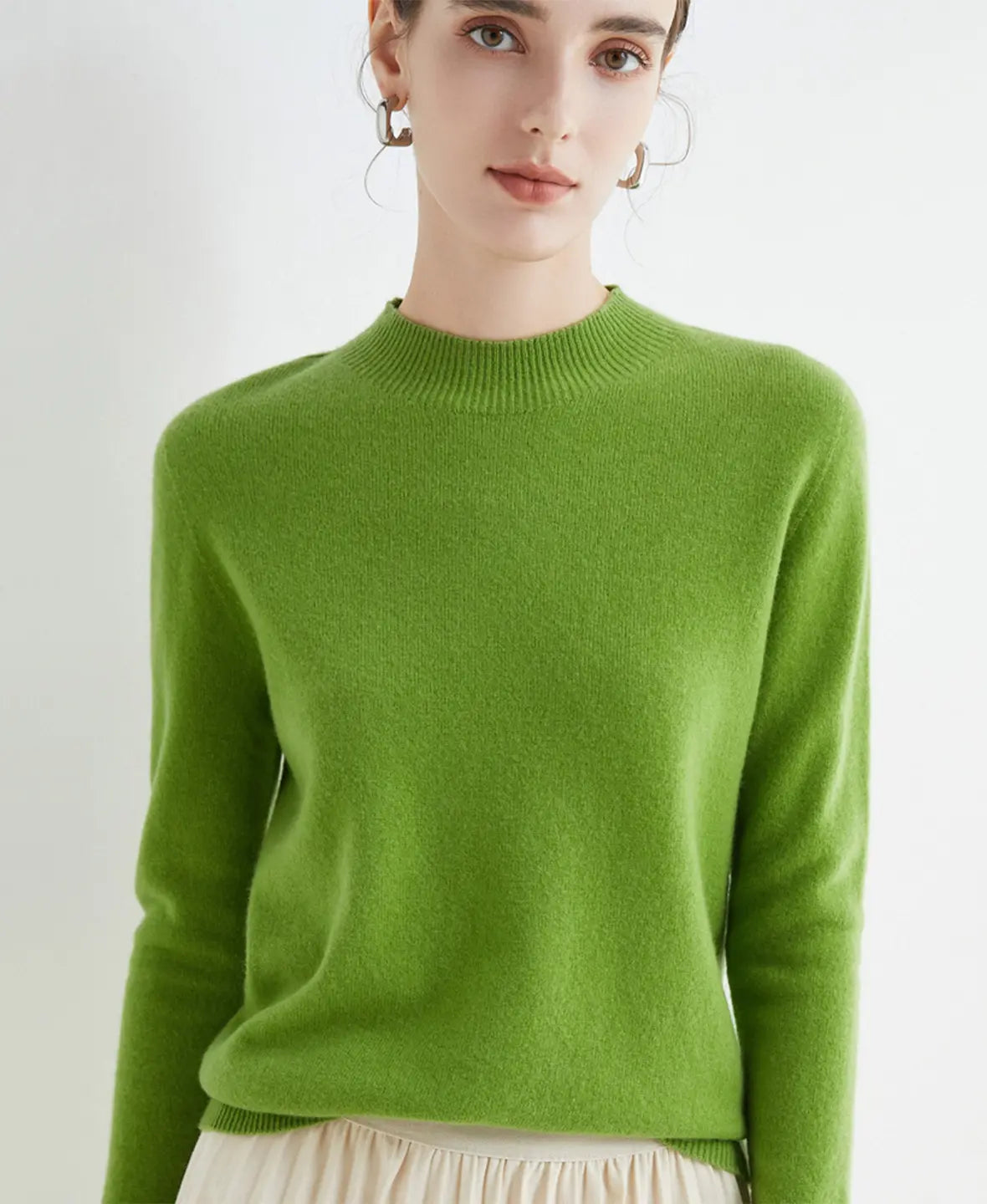 Pull femme en laine mérinos à col montant 3