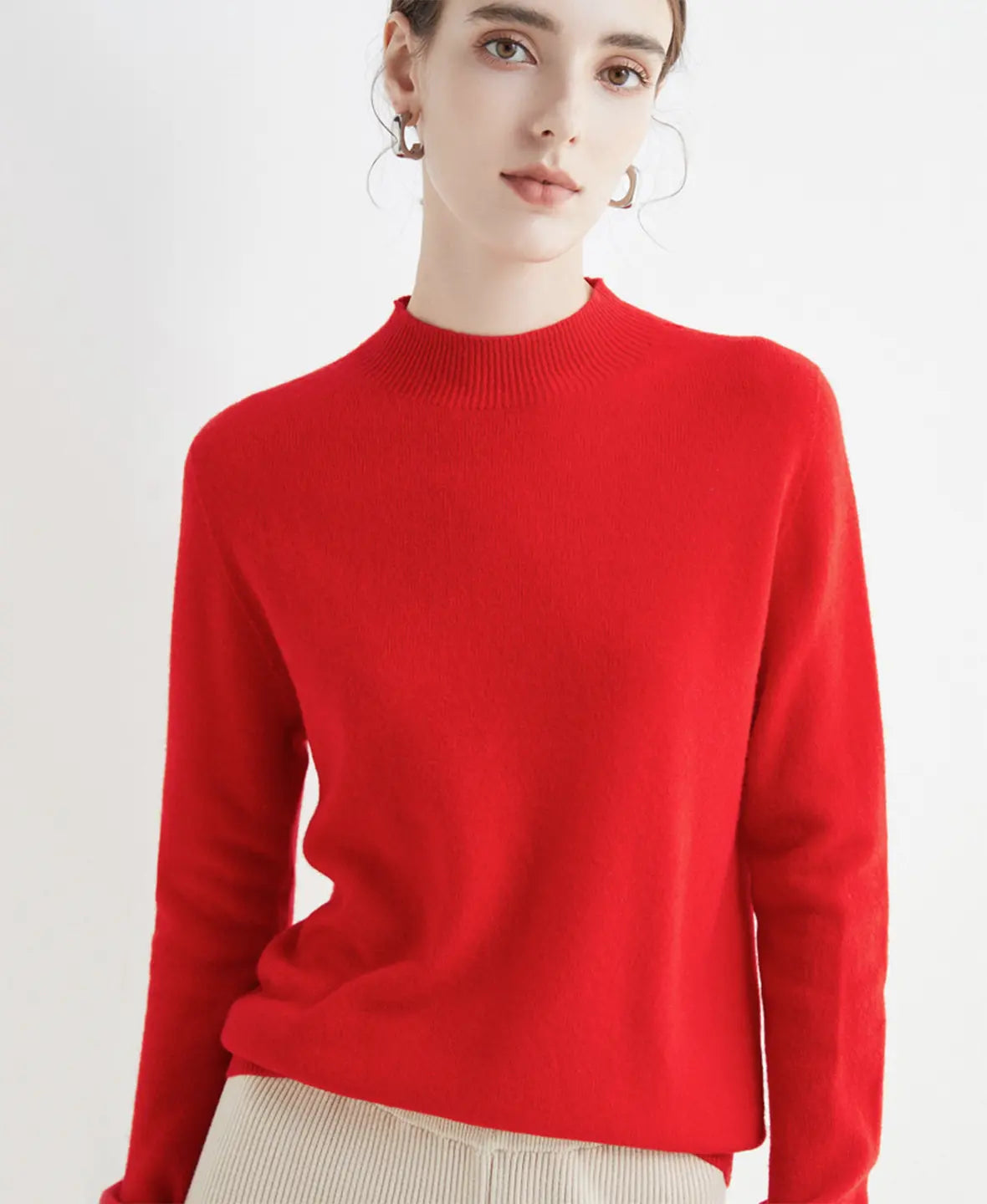 Pull femme en laine mérinos à col montant 8
