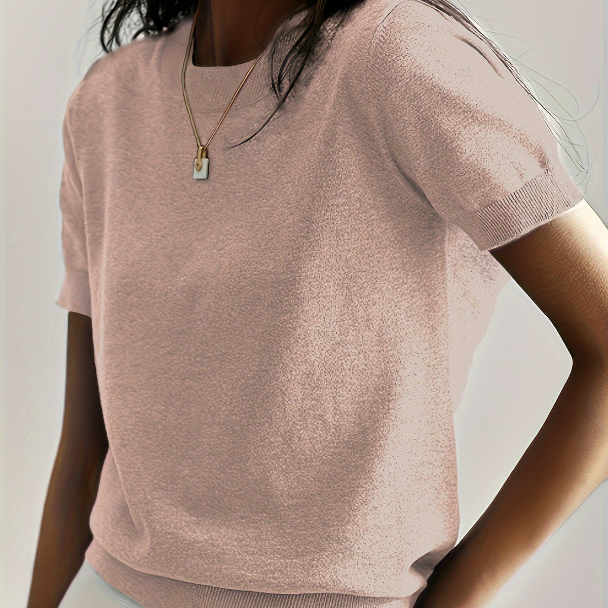 Pull fin à manches courtes col rond femme 14