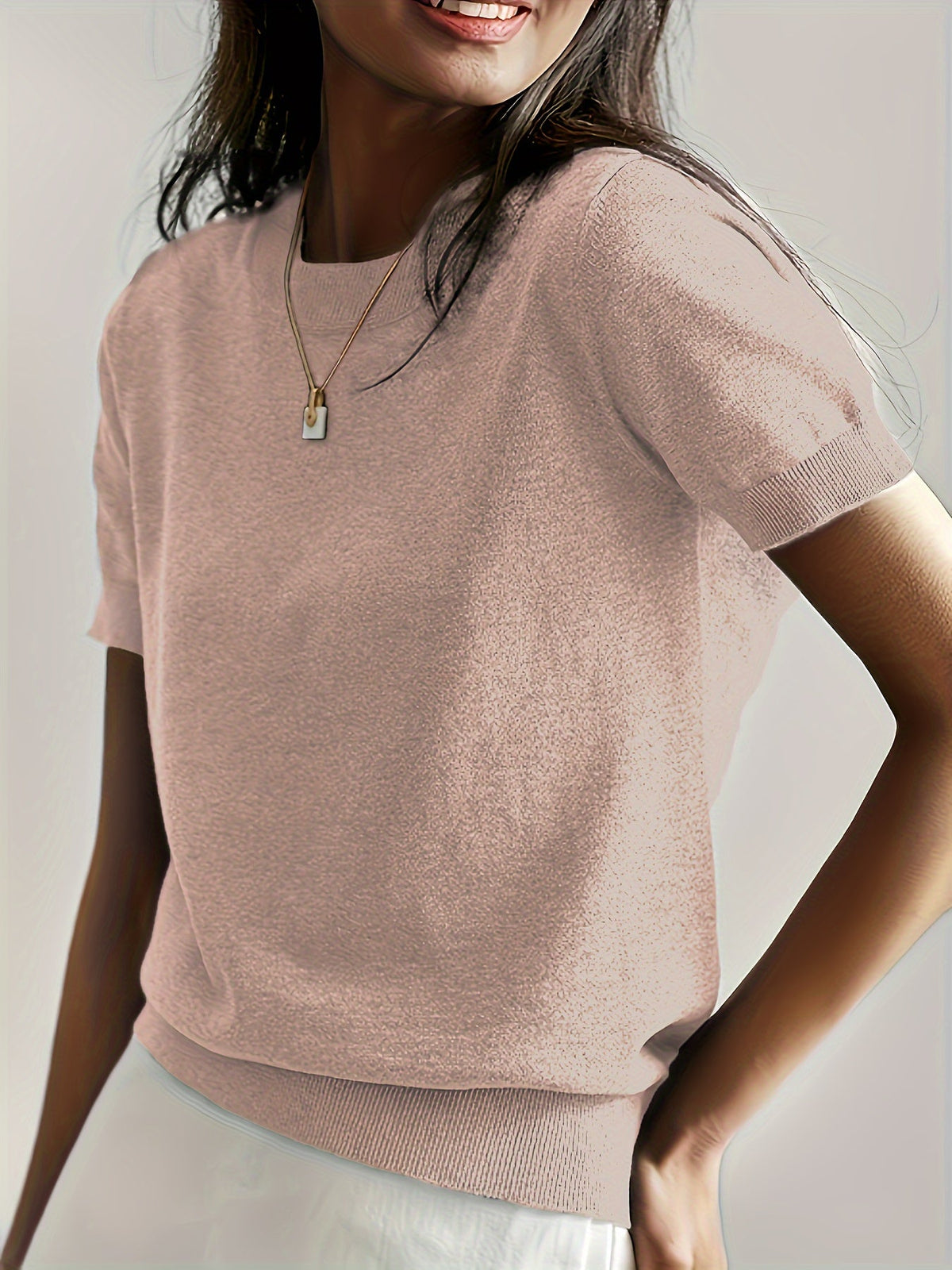 Pull fin à manches courtes col rond femme 7