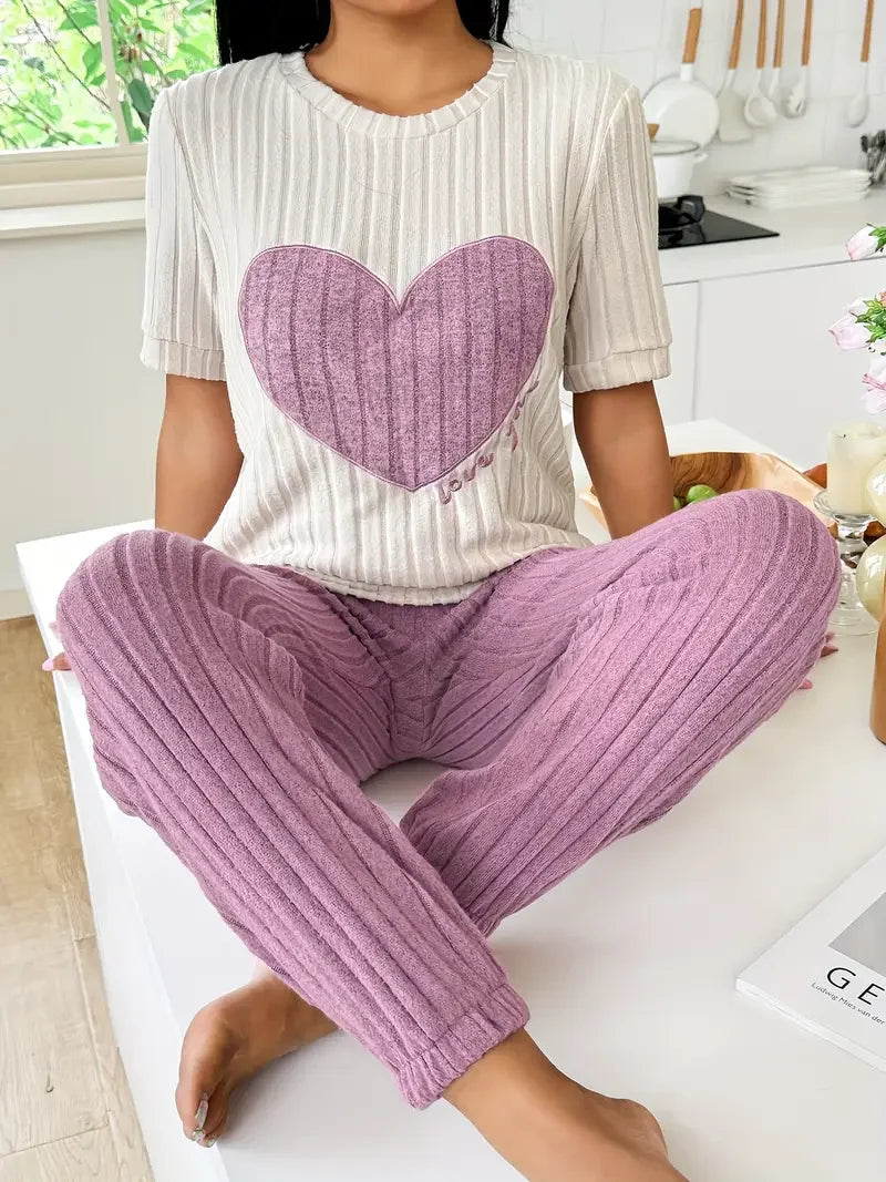 Pyjama femme deux pièces à motif cœur en maille côtelée manches courtes 1